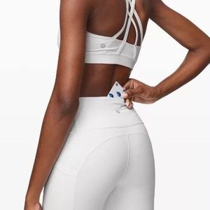 ✨LULULEMON✨ White Crop Leggings w/ Pockets